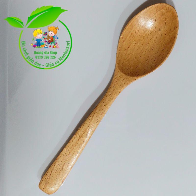 Thìa gỗ to