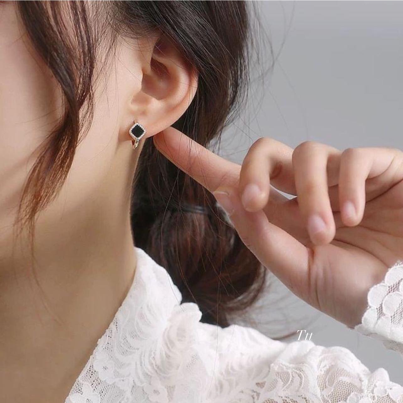 Bông tai bạc khuyên tròn thời trang chất liệu bằng bạc s925 MS060c
