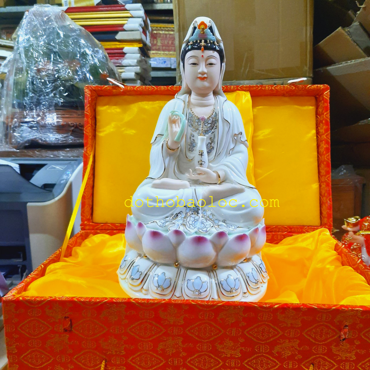 Tượng Quan Âm men sứ cao cấp nhập khẩu cao 31cm