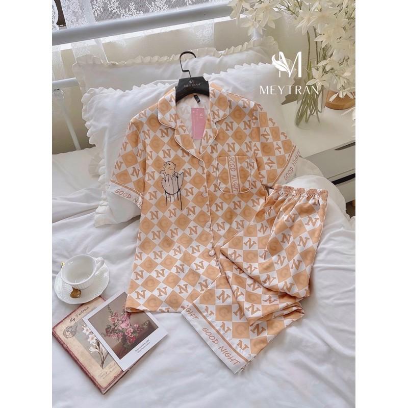 BỘ ĐỒ PYJAMA TAY NGẮN QUẦN DÀI HOẠ TIẾT CHỮ 3 MÀU