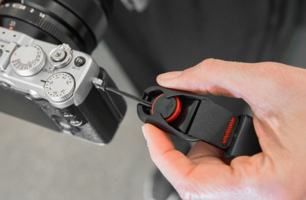 Dây đeo tay Peak Design Cuff Camera Wrist Strap - Hàng Chính Hãng