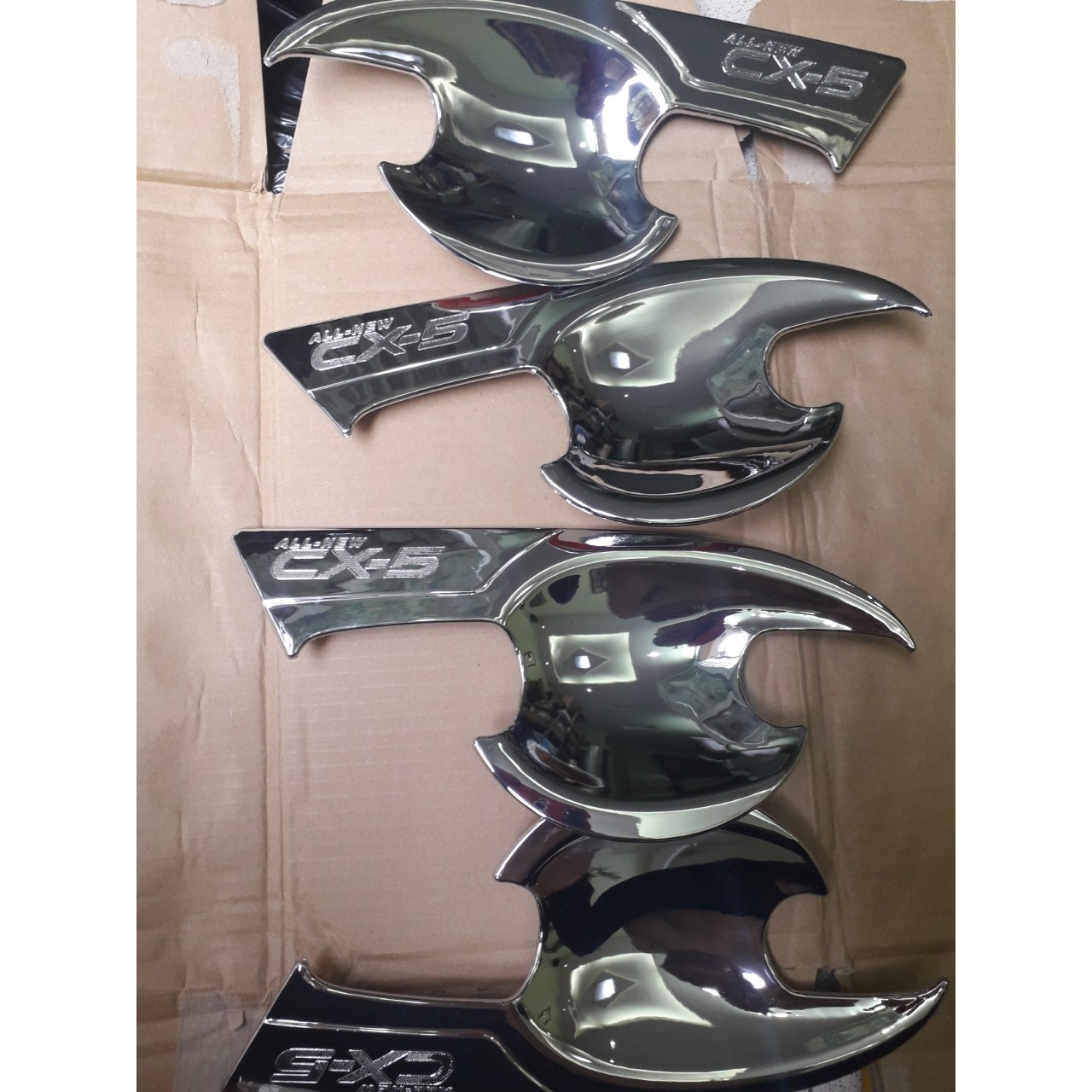 Bộ ốp hõm cửa Mạ crom dành cho xe Mazda Cx5 2014-2019