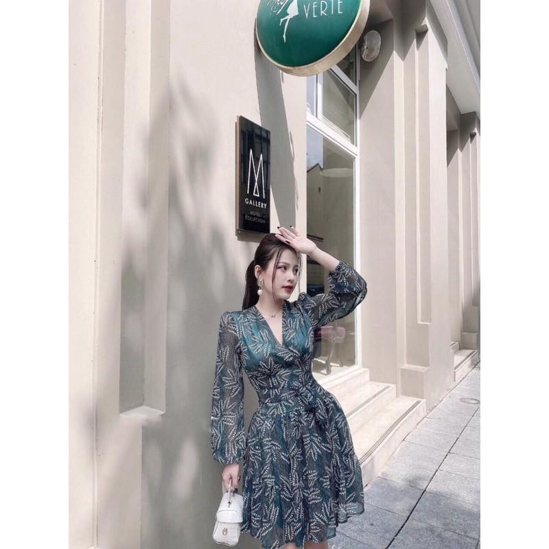 ĐẦM HOA LÁ CỔ V