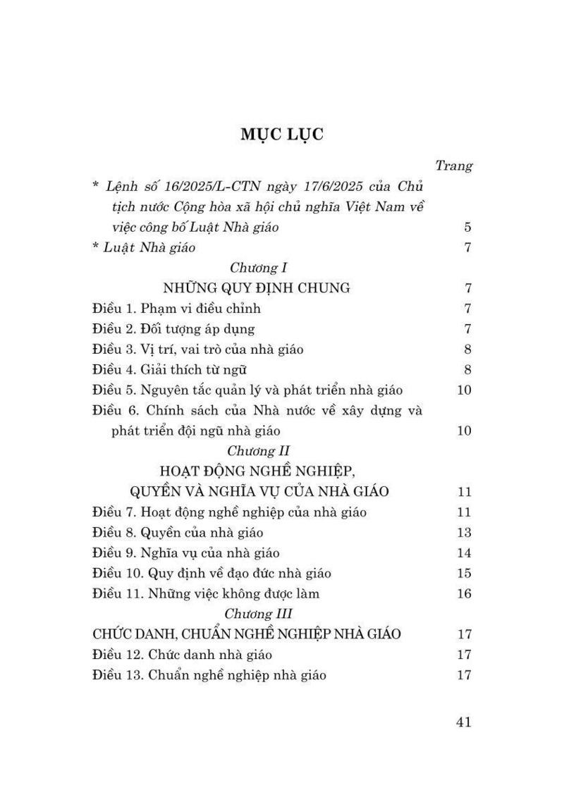 Sách - Luật Nhà Giáo Năm 2025
