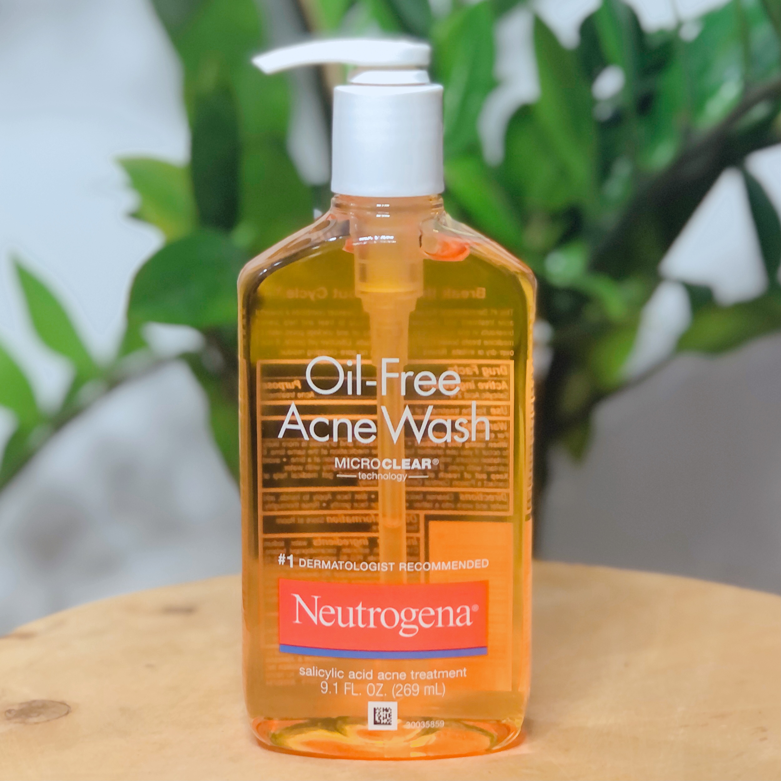 Sữa Rửa Mặt Hỗ Trợ Ngừa Mụn Neutrogena Oil-Free Acne Wash 269ml - Mỹ