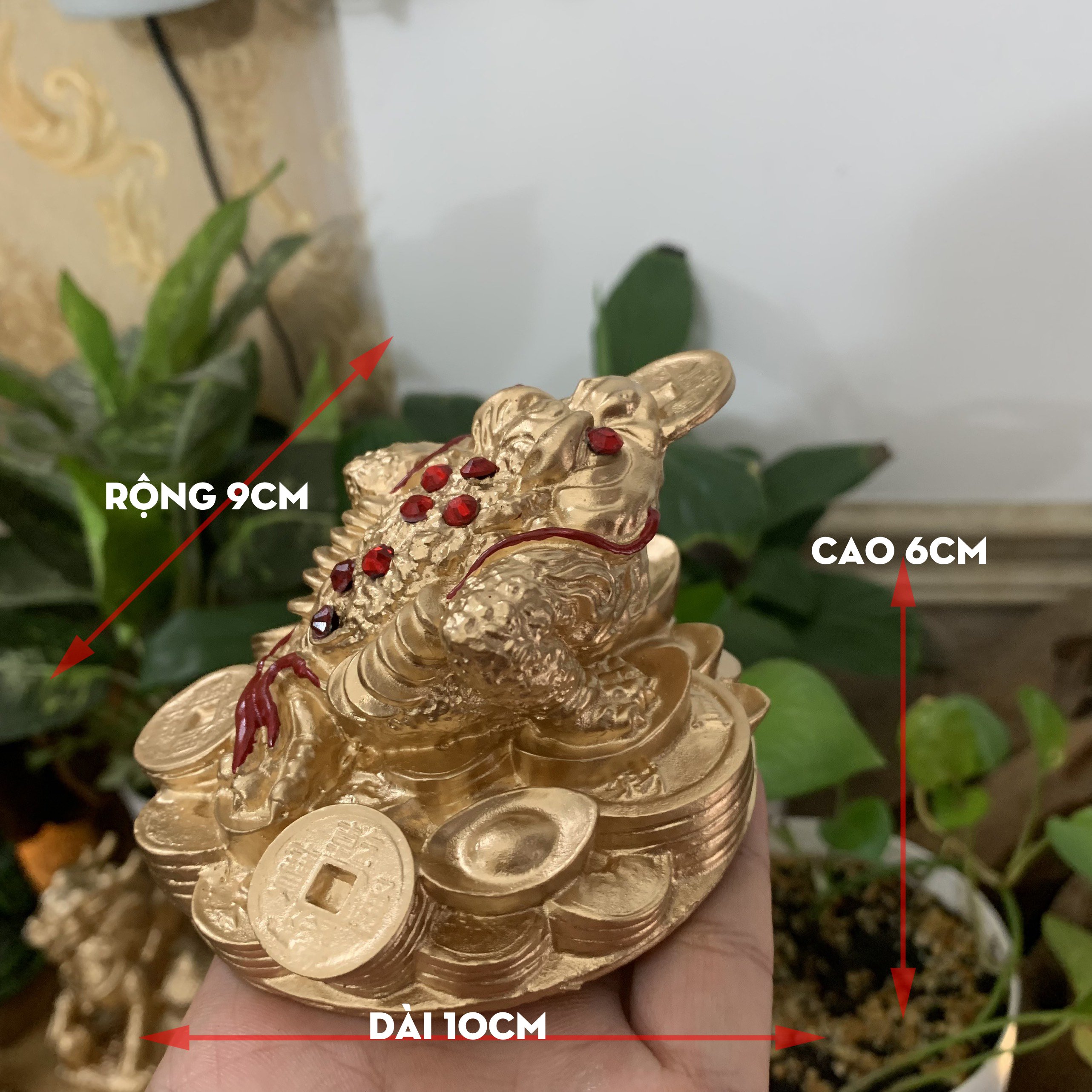 Tượng đá Cóc Thiềm Thừ 3 chân phong thủy chiêu giữ tài lộc - Màu nhũ đồng - Cỡ nhỏ - Cao 6cm