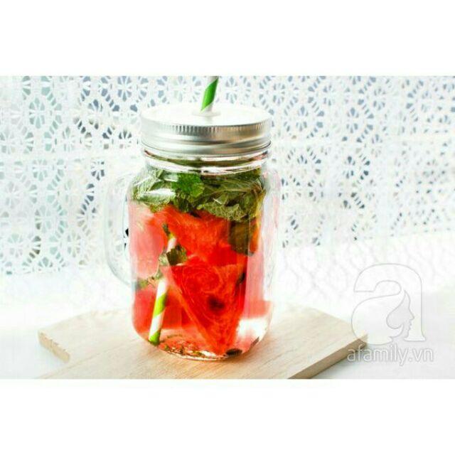 Cốc thủy tinh có quai đựng nước 450ml nắp lỗ