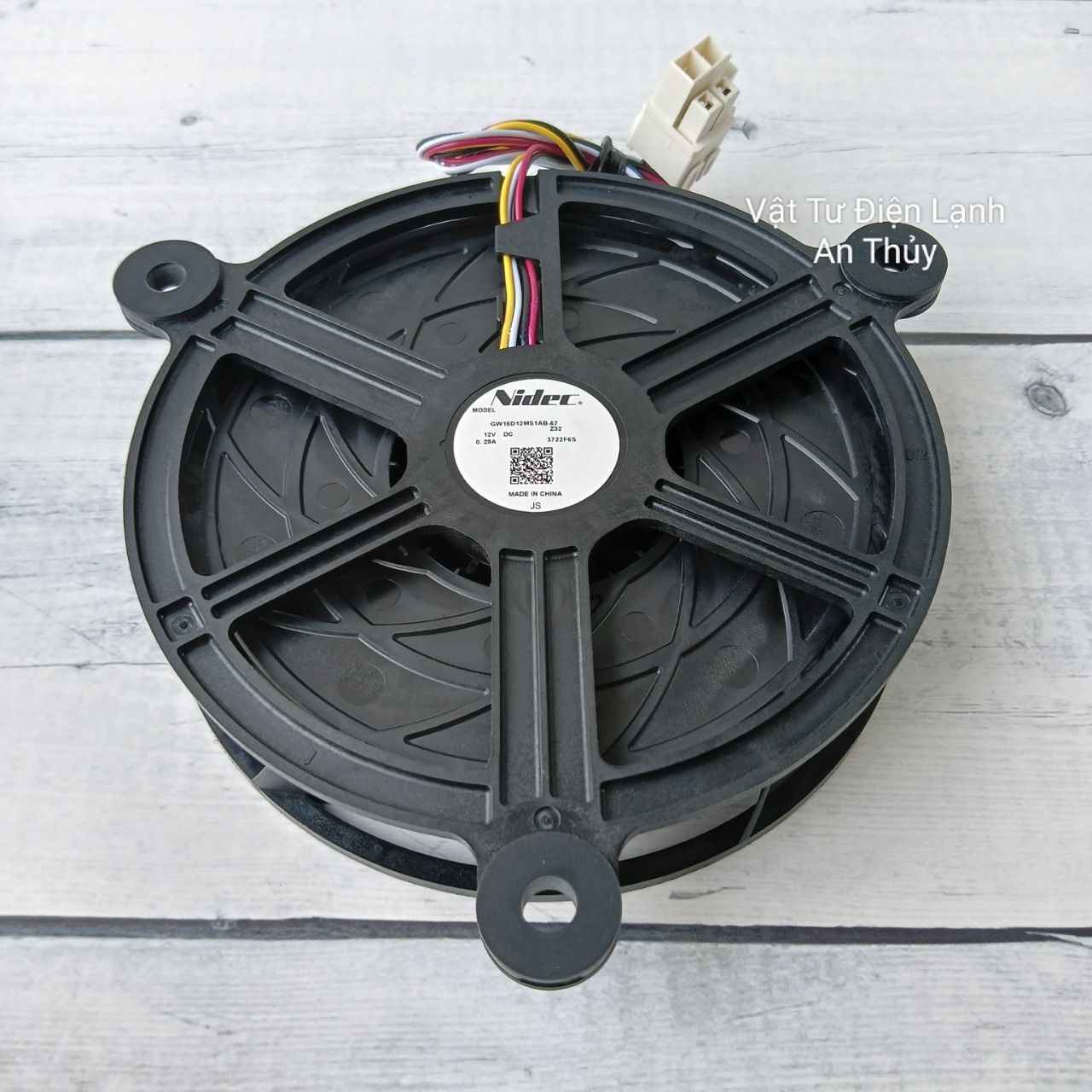 Quạt tủ lạnh AQUA tròn 12V 4 dây kích thước 15cm mẫu lớn (SIZE BY SIZE HÃNG NIDEC)