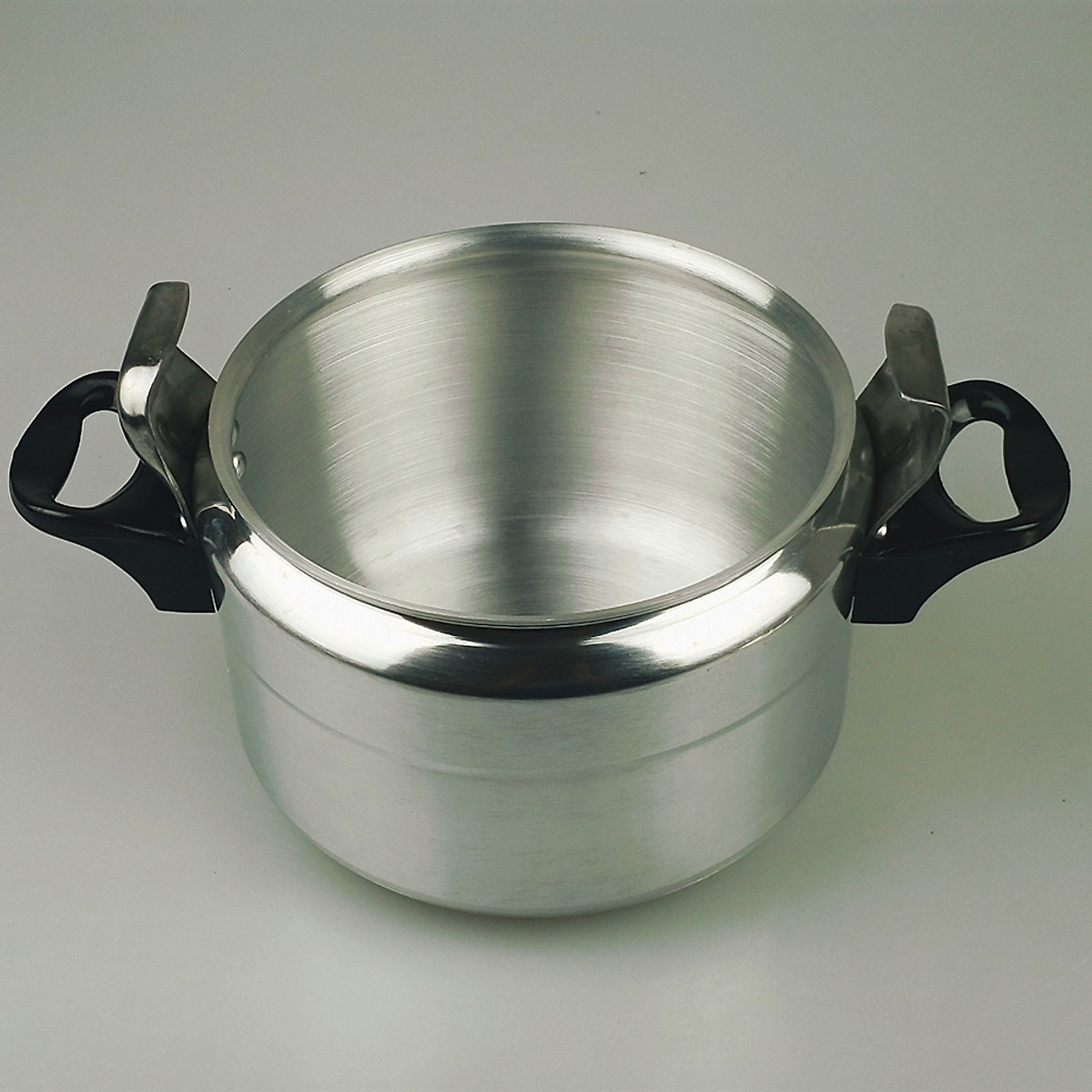 Nồi Áp Suất Đáy Từ Dùng Mọi Bếp FUJIKA FJ-AG225 - Màu Ngẫu Nhiên - Hàng Chính Hãng