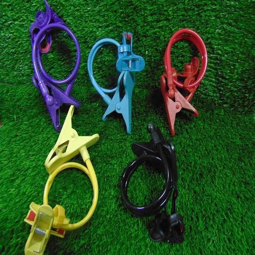 Kẹp điện thoại đuôi khỉ