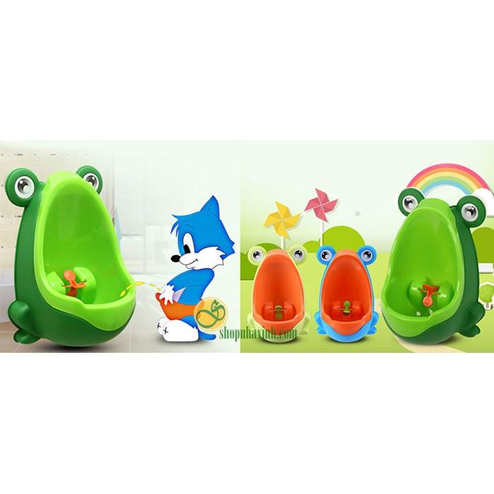 Bệ tiểu mini gắn tường cho bé trai