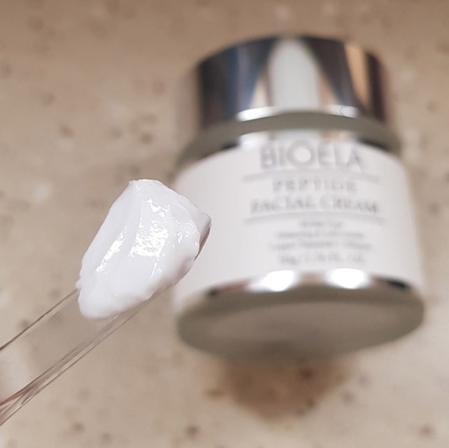 Kem dưỡng da BIOELA PEPTIDE FACIAL CREAM 50g