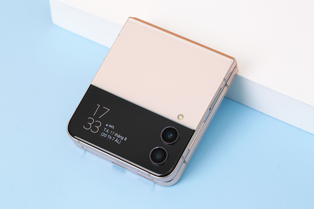 Điện thoại Samsung Galaxy Z Flip4 5G - Hàng chính hãng