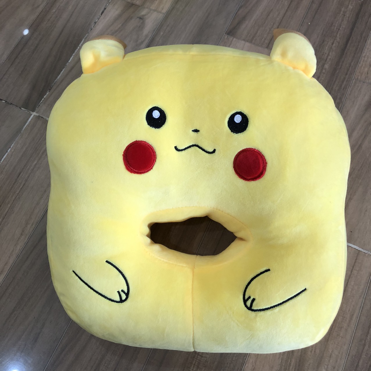 GỐI NGỦ ICHIGO BÔNG MẶT PIKACHU