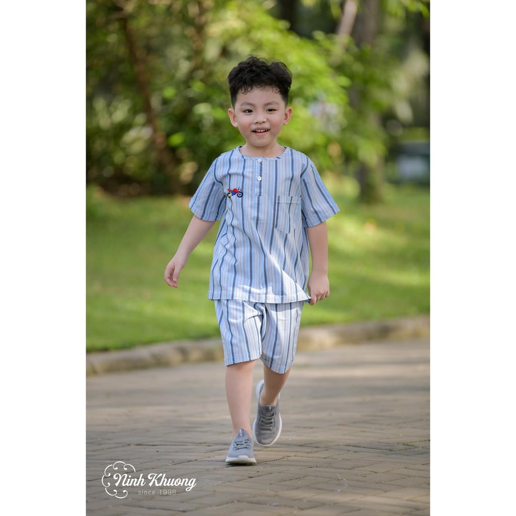 Bộ bé trai cổ tròn tay ngắn quần ngắn ninh khương