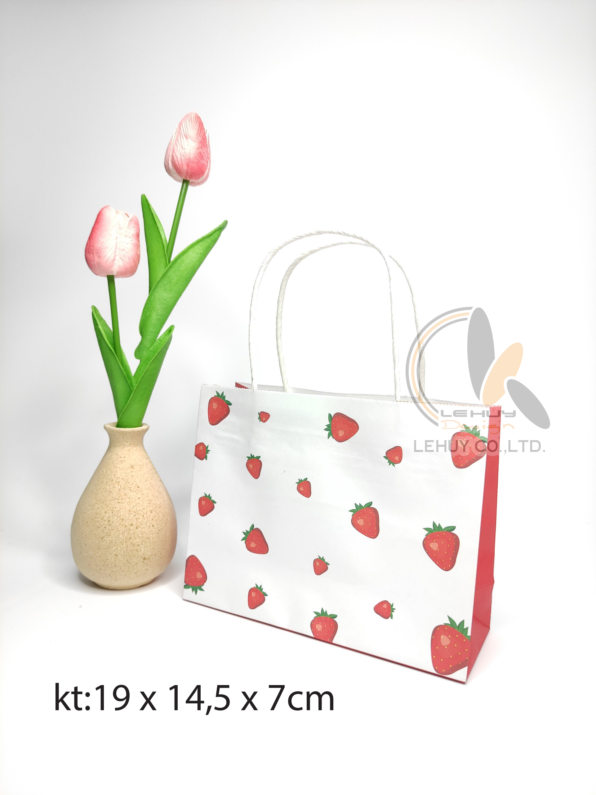 TÚI GẤY QUÀ LƯU NIỆM CÓ NẮP HOẠ TIẾT MÀU TRẮNG ĐỎ KT 19X14.5X7 CM