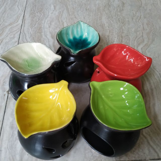 Đèn đốt nến tnh dầu miệng chiếc lá Gốm Sứ Bát Tràng