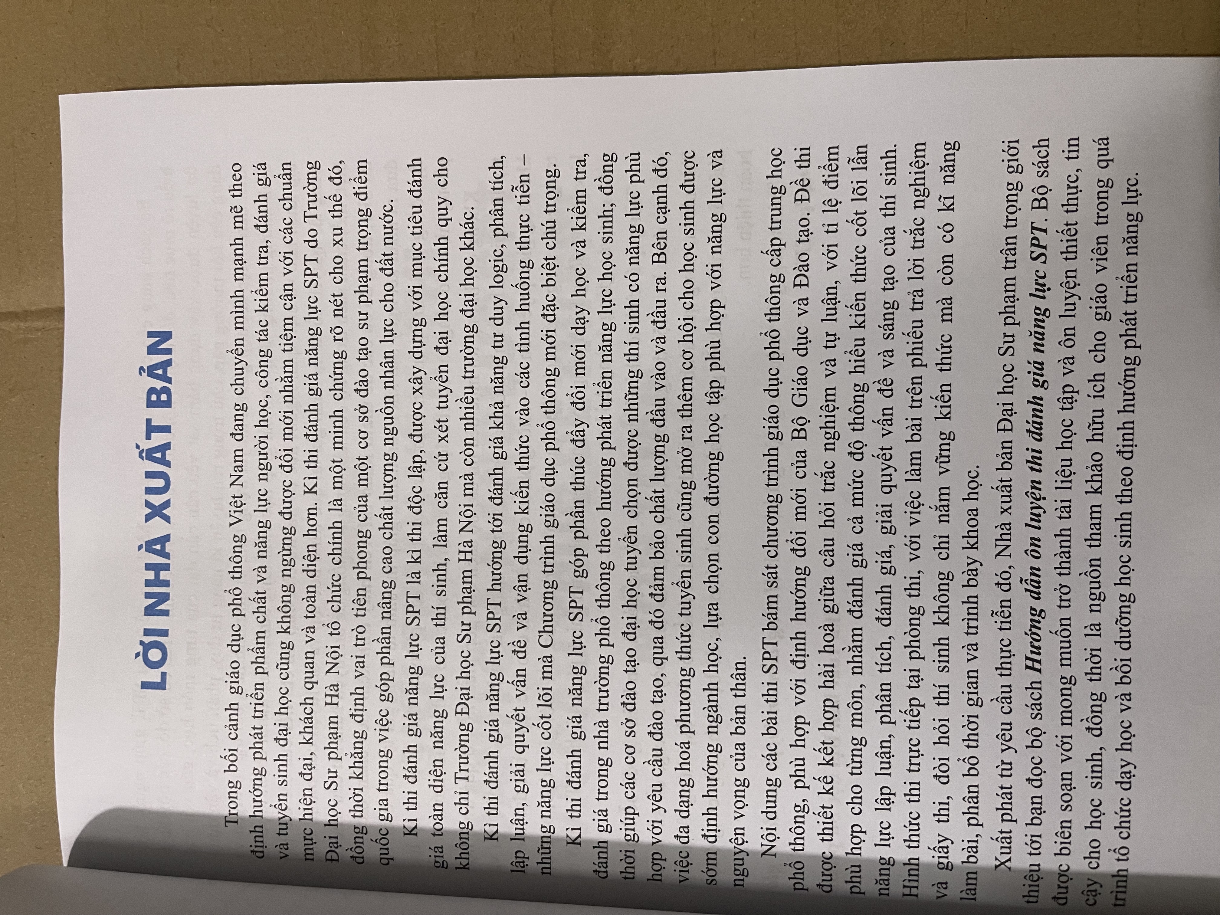 Sách - Hướng dẫn ôn luyện thi đánh giá năng lực Spt môn toán