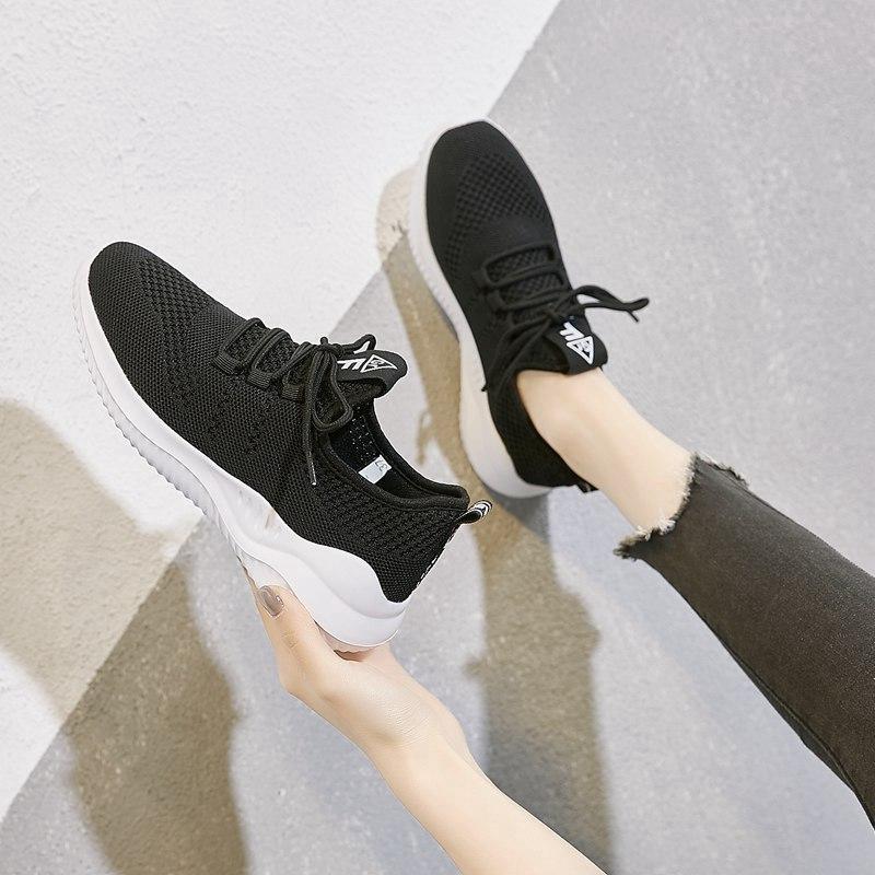 2020 Fashion women outdoor soft running sneakers casual sport shoes