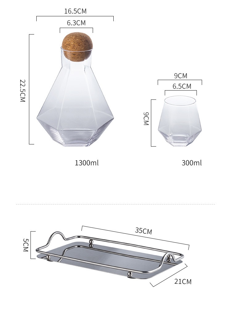 Set bình 4 cốc thủy tinh Diamond chịu nhiệt