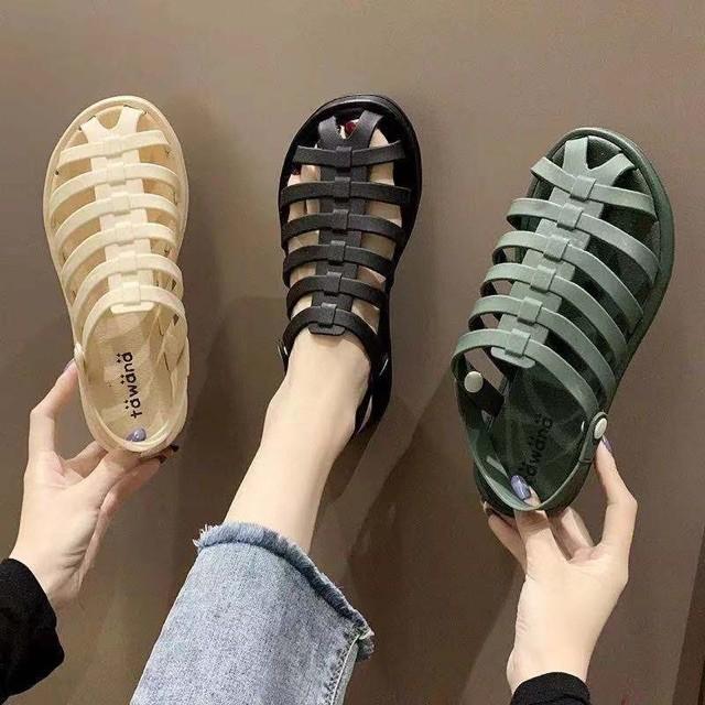 Giày sandal 2p quay GC