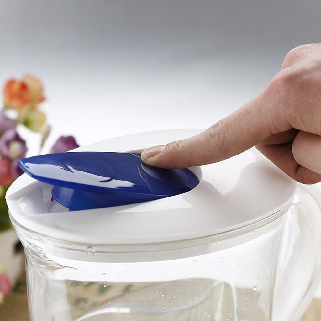 Plastic Jug Pitcher with Lid Water Jug for Cold Water Beverage Juice 2.1L