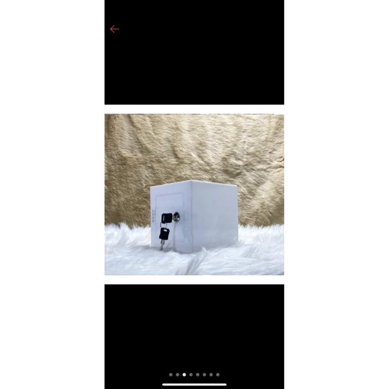 Thùng tip box mica, hộp tip box, có ổ khoá, nhiều màu sắc , nhiều kích thước, thiết kế theo yêu cầu