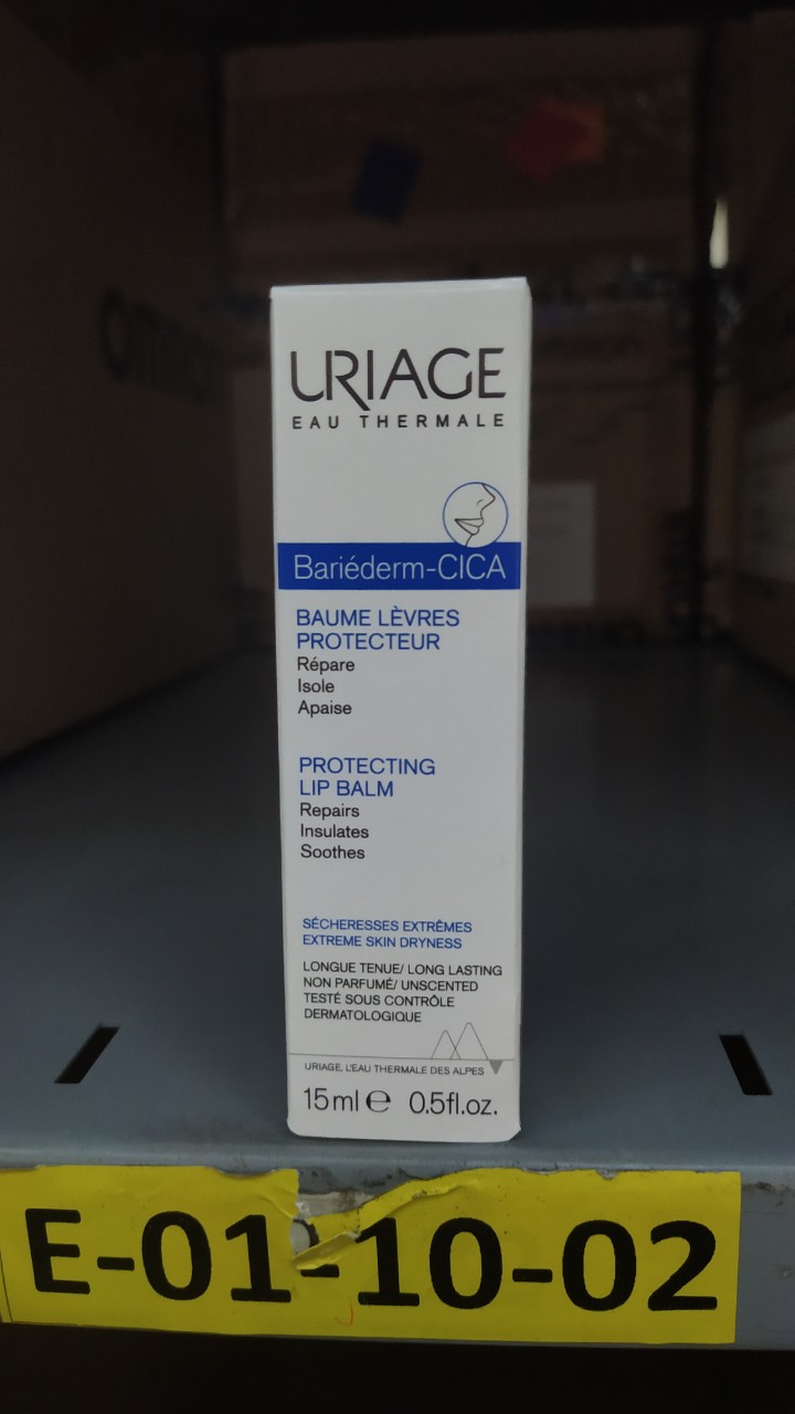 Kem dưỡng môi khô, nứt nẻ URIAGE BARIÉDERM CICA-LÈVRES BAUME PROTECTEUR 15ml