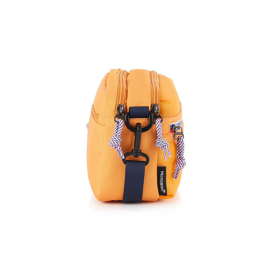 Túi đeo vai Blake AMERICAN TOURISTER - MỸ: Hai ngăn chính đa năng Ngăn trước dễ truy cập,Vải và khóa kéo chống thấm nước