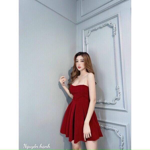 ĐẦM CÚP NGỰC 2 DÂY CÓ MÚT NGỰC VÁY XẾP LY XÒE CỰC SANG CHẢNH CHO CÁC BUỔI TIỆC CỦA CÁC NÀNG IU