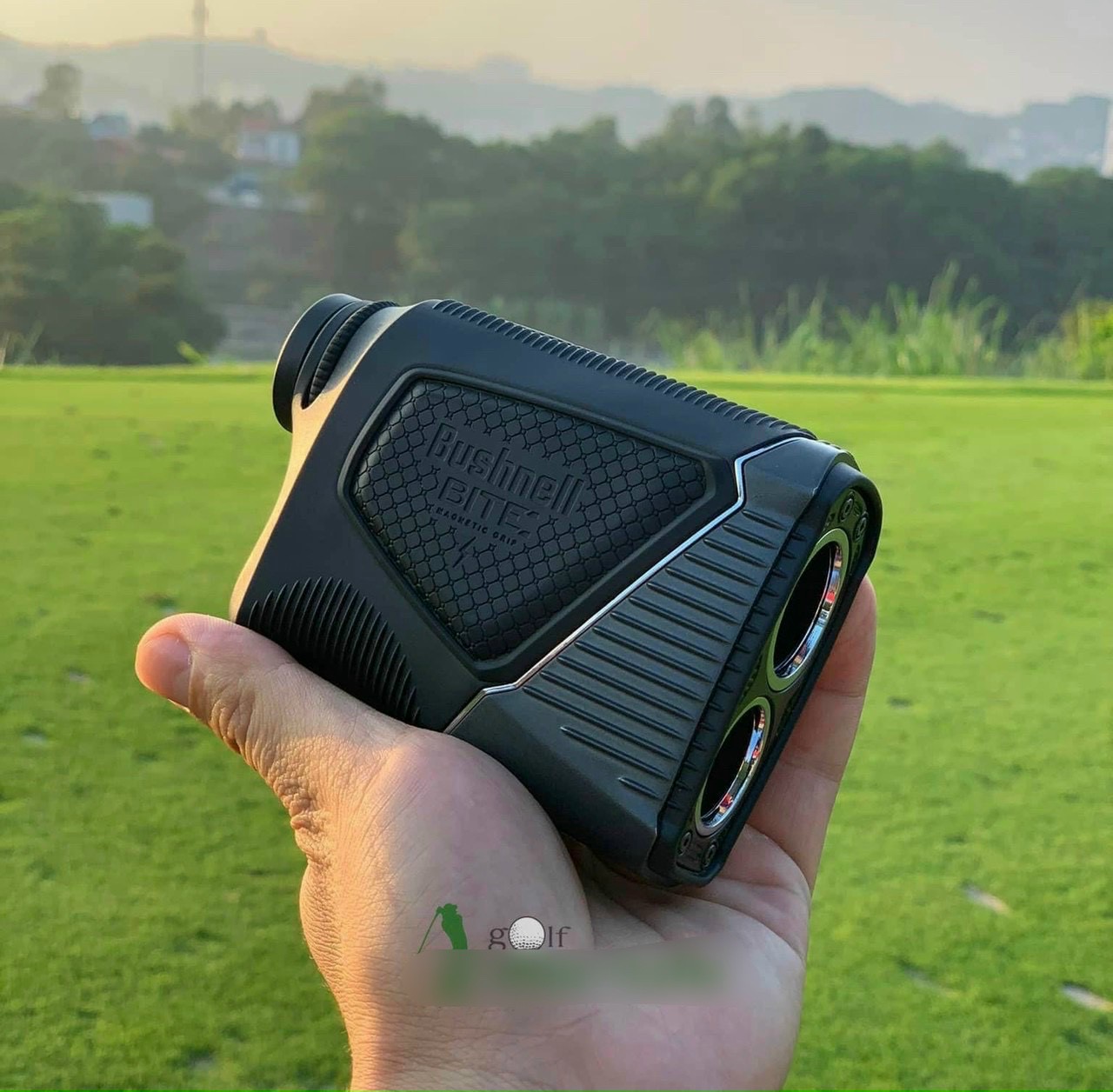 Máy đo khoảng cách golf cao cấp Bushnell Proxe