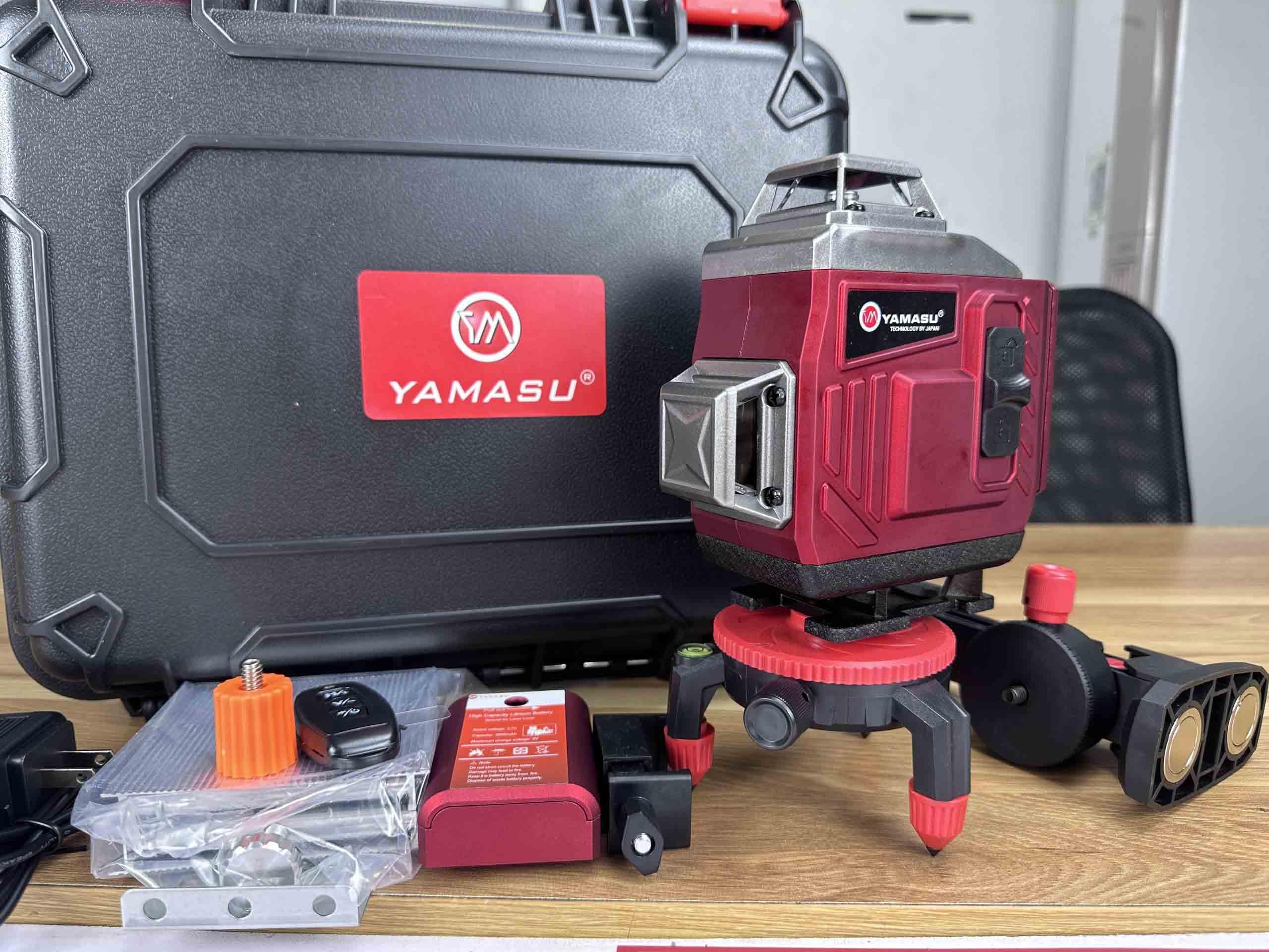 MÁY LASER CÂN BẰNG 16 TIA XANH YMS-16D PLUS YAMASU ( 2 PIN + 1 SẠC ) - HÀNG CHÍNH HÃNG