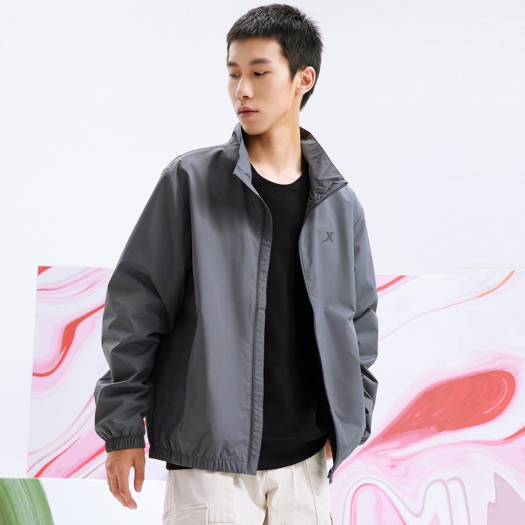 Áo khoác jacket nam Xtep dáng rộng thoải mái, màu sắc trung tính dễ mặc 879329120146