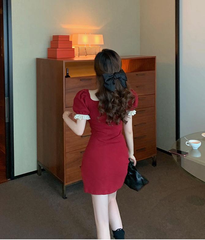 Váy Đầm Ôm Body Quyến Rũ Tay Phồng Phối Nơ Xinh