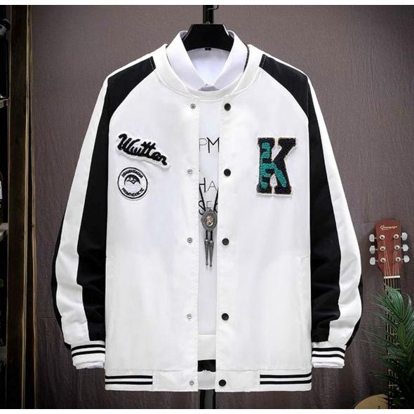 ÁO KHOÁC NỈ NGOẠI KIỂU BOMBER HÀNG NÚT KHÔNG NÓN THÊU CHỮ K CỰC CHẤT 2 MÀU
