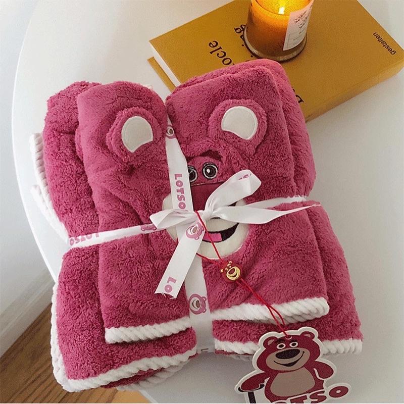 Combo 2 Khăn Tắm Hình Gấu Lotso Đáng Yêu, Cao Cấp , Size Lớn 70x140cm và nhỏ 75x35cm Siêu Mềm Mịn Dày Dặn Siêu Bền - TRẮNG