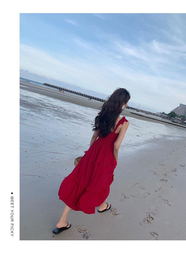 DONGSHOP Red Sling Dress Design Sense Little French Vintage Beach Dress Đối với phụ nữ đi biển kỳ nghỉ mùa hè 2023