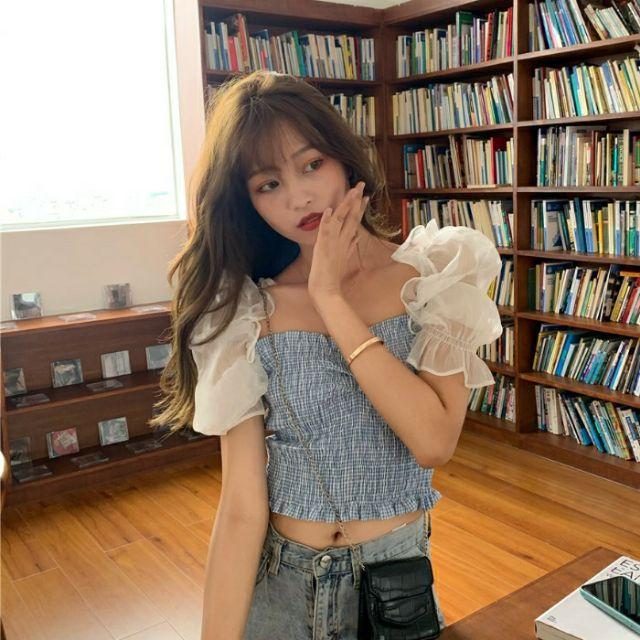 (SẴN) Áo croptop cổ vuông tay voan trắng
