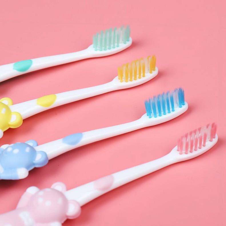 Set 04 Bàn Chải Xuất Nhật Siêu Đáng Yêu Cho Bé
