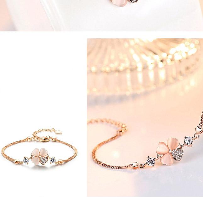 Vòng tay / lắc tay cao cấp có hộp và túi đựng kèm theo