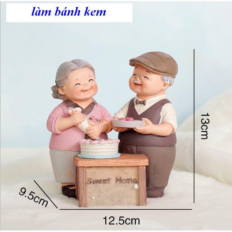 Tượng trang trí ông bà làm bánh mẫu mới