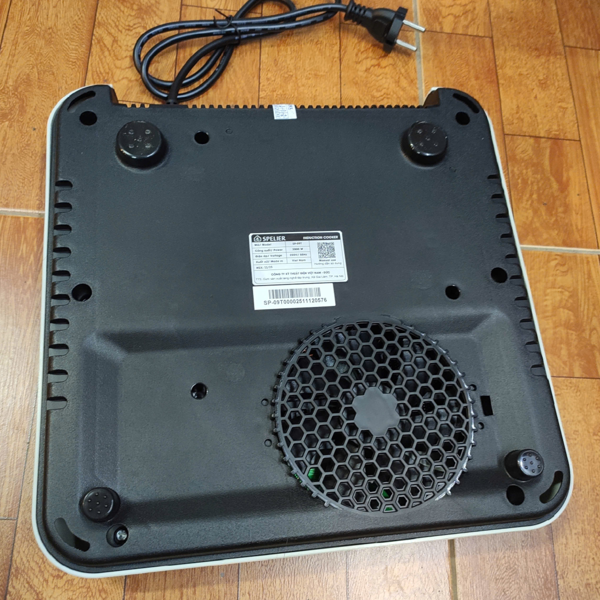 Bếp từ đơn Đức SP-09T công suất 2000W, bảo hành 3 năm - Hàng chính hãng