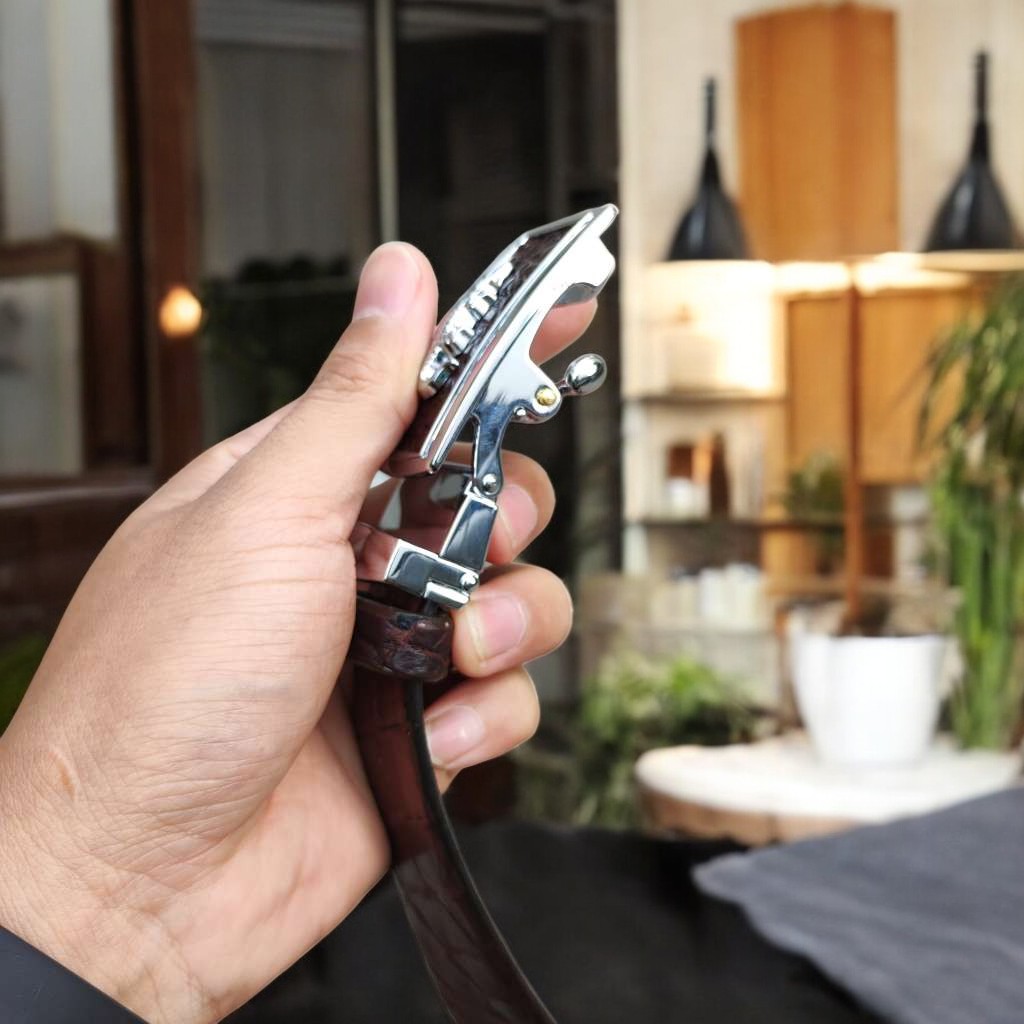 Dây Nịt Nam Da Bụng Hông Cá Sấu Rất Mềm Và Bền TS124B (mặt bạc)