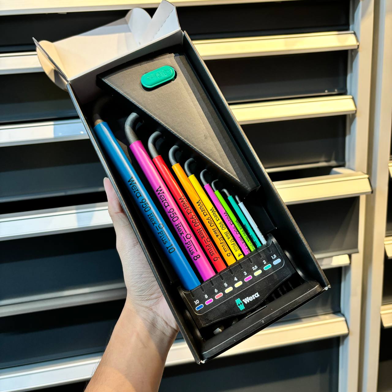 BỘ LỤC GIÁC WERA 1,5 - 10MM 950/9 HEX-PLUS MULTICOLOUR 3 - KHAY ĐỨNG 05 133165 001