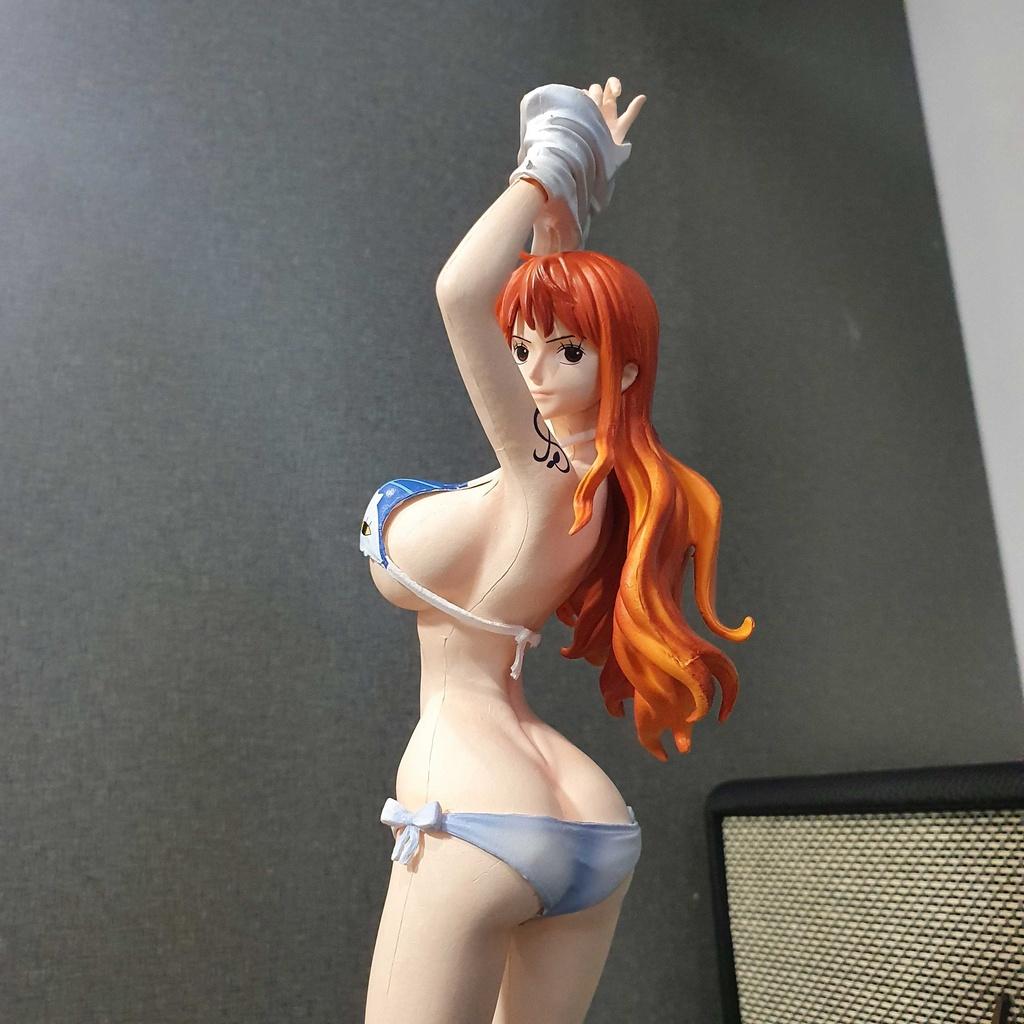 Figure / Mô hình Nami bikini bãi biển 35 cm - One Piece
