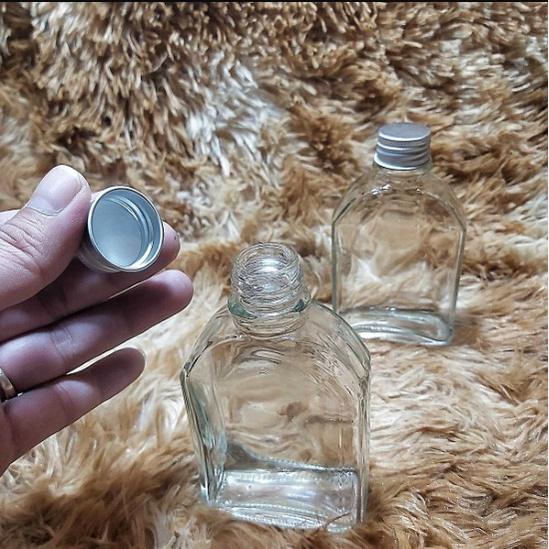 Chai thủy tinh nhỏ 100ML cao cấp VUÔNG Vát Vai kiểu DẸT – nắp nhôm - Vỏ Chai mini trong suốt