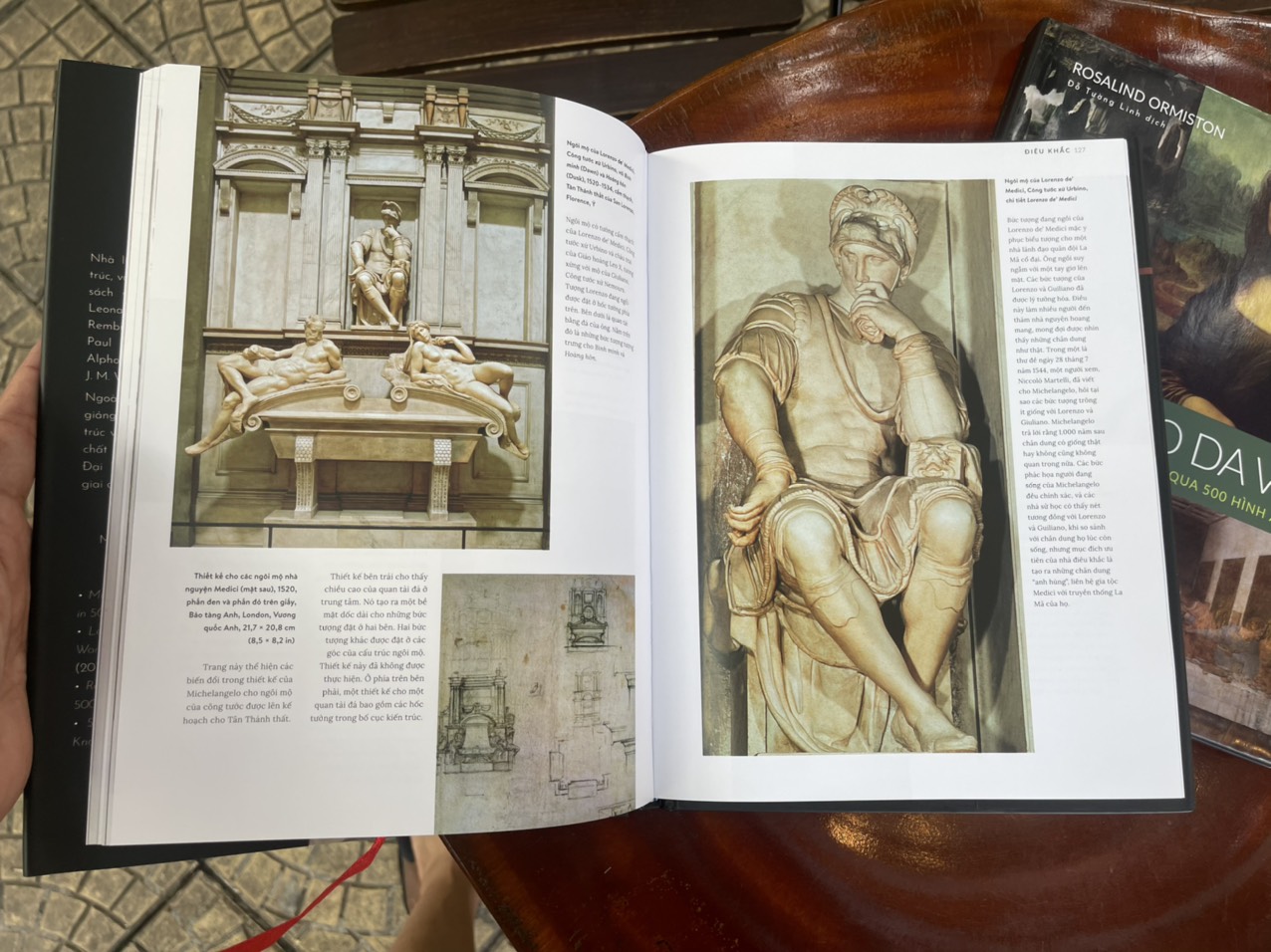 MICHELANGELO – LEONARDO DA VINCI - Cuộc đời và tác phẩm qua 500 hình ảnh – Rosalind Ormiston – Đỗ Tường Linh, Trần Đan Vy dịch - Omega Plus