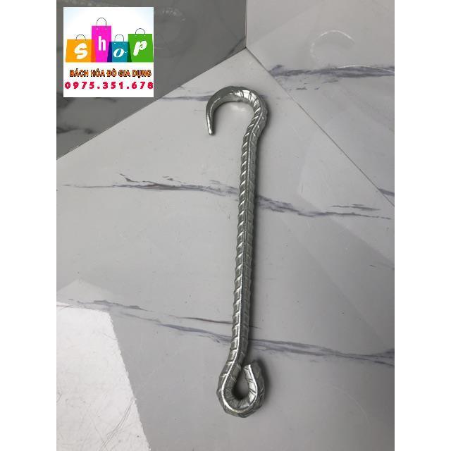 Móc treo quạt trần, đèn trang trí bằng sắt