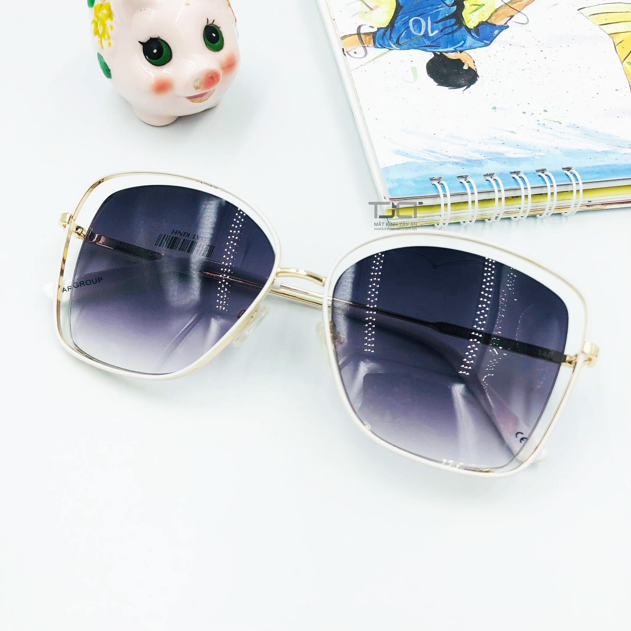 KÍNH MÁT NỮ, MẮT VUÔNG, KIM LOẠI JUBILANT J85017