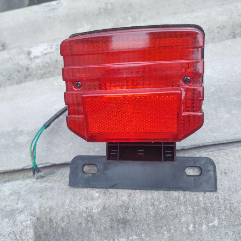 Cụm đèn hậu lái dành cho xe honda win